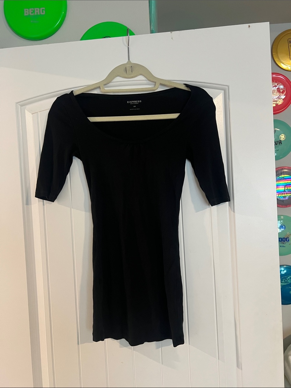 Express Black Scoop Neck Short Sleeve Tee